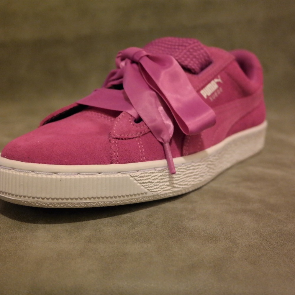 Puma suede heart sneaker - Picture 3 of 4